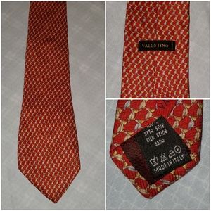 Valentino tie